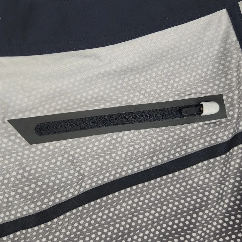 Oakley Board Shorts Mens 33 Gray Black Geometric Swim Trunks‎ Mesh Linerless